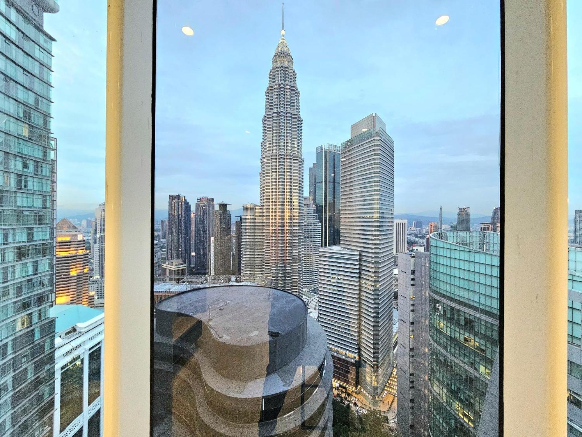 Sky Suites Klcc By Ali Kuala Lumpur Luaran gambar